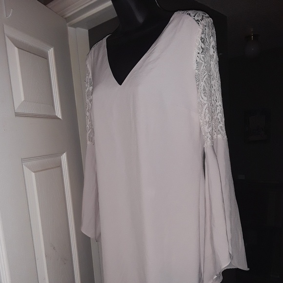 White Roz & Ali dress - Picture 2 of 3